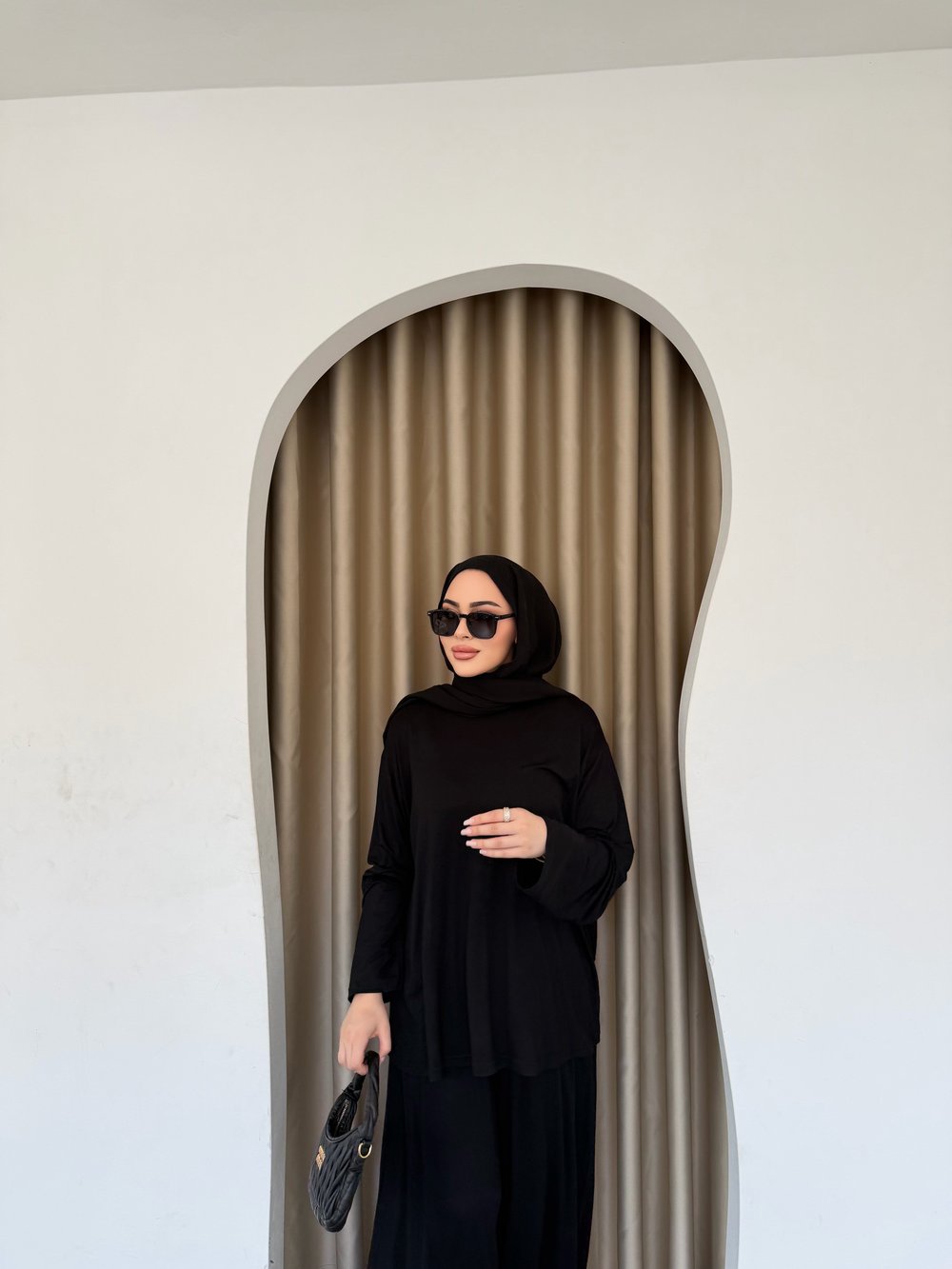 Kübra Takım - Siyah