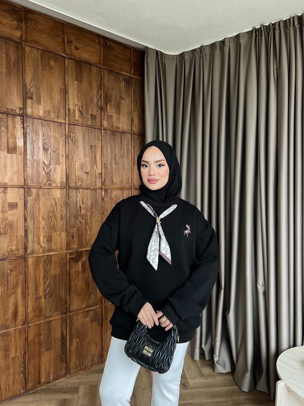 Miki Fiyonklu Sweat - Siyah