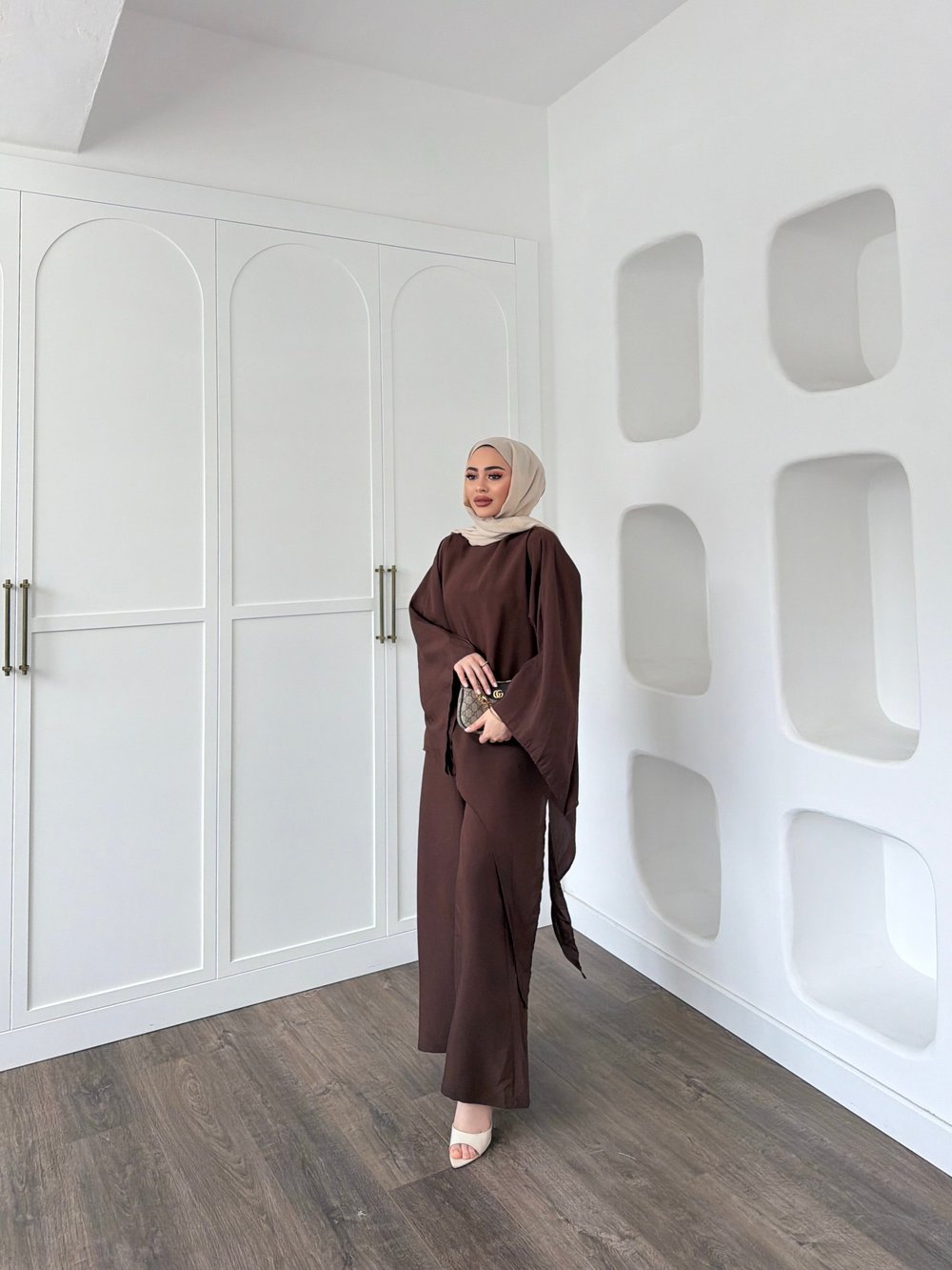 Nesly Pelerin Detay Takım - Kahve