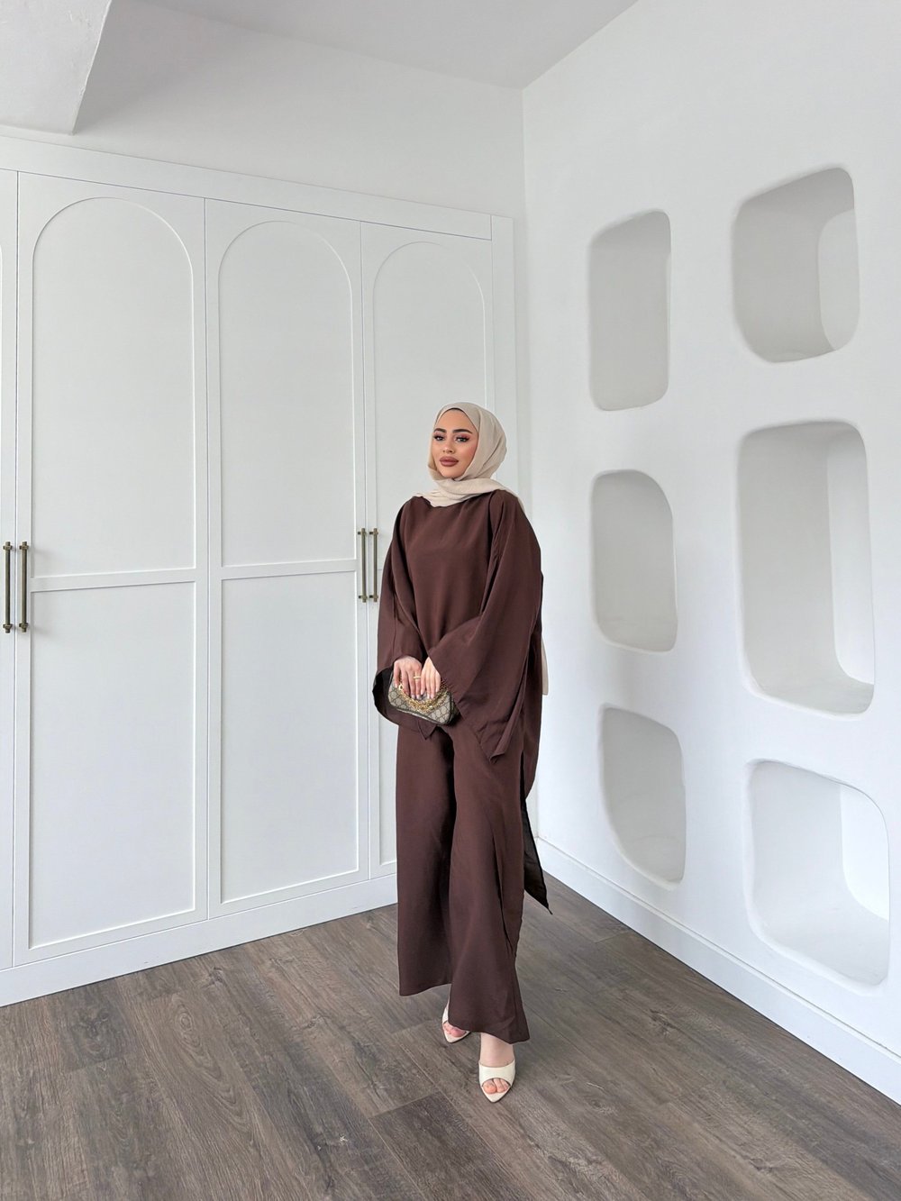 Nesly Pelerin Detay Takım - Kahve