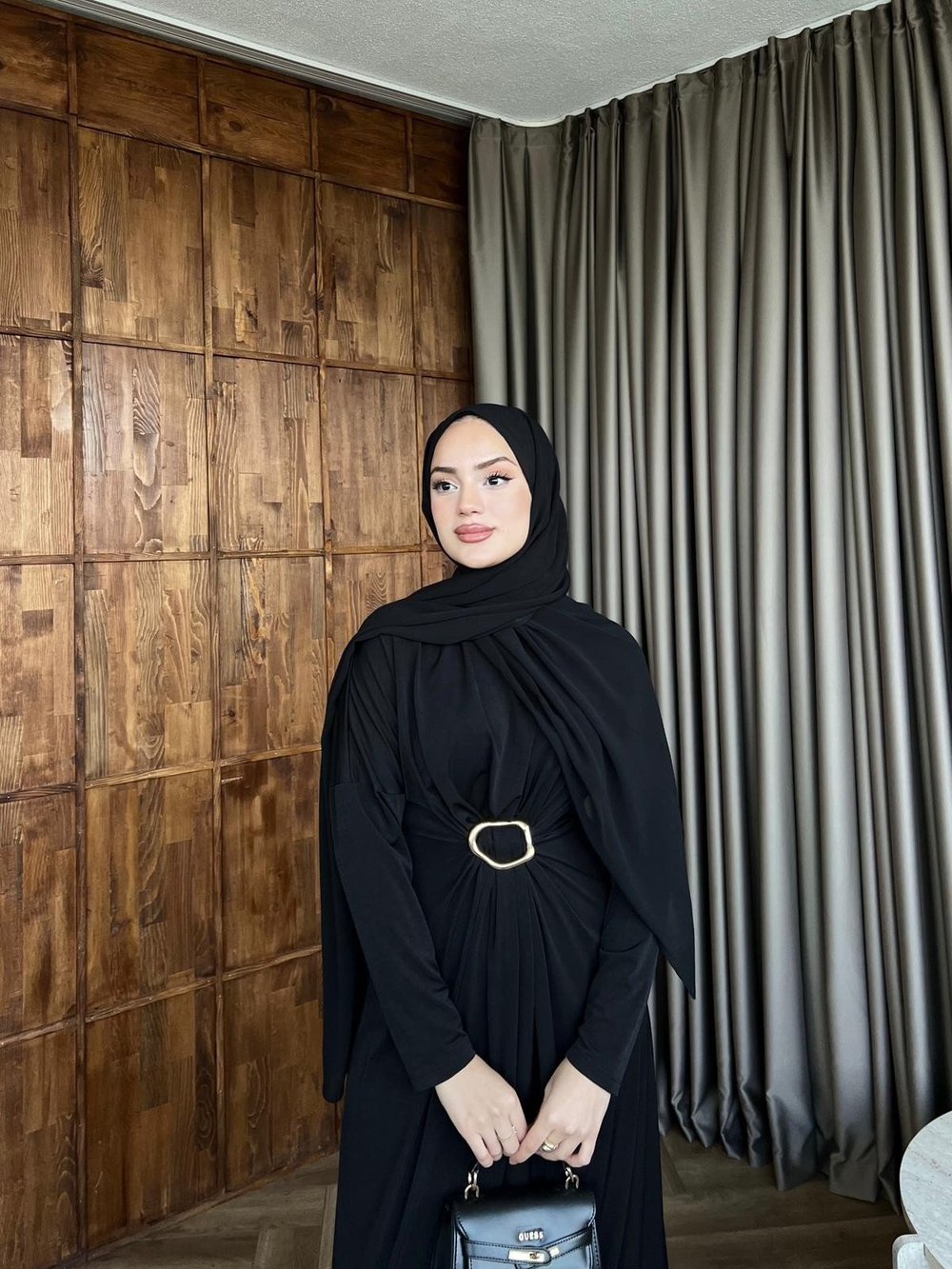 Sandy Elbise - Siyah