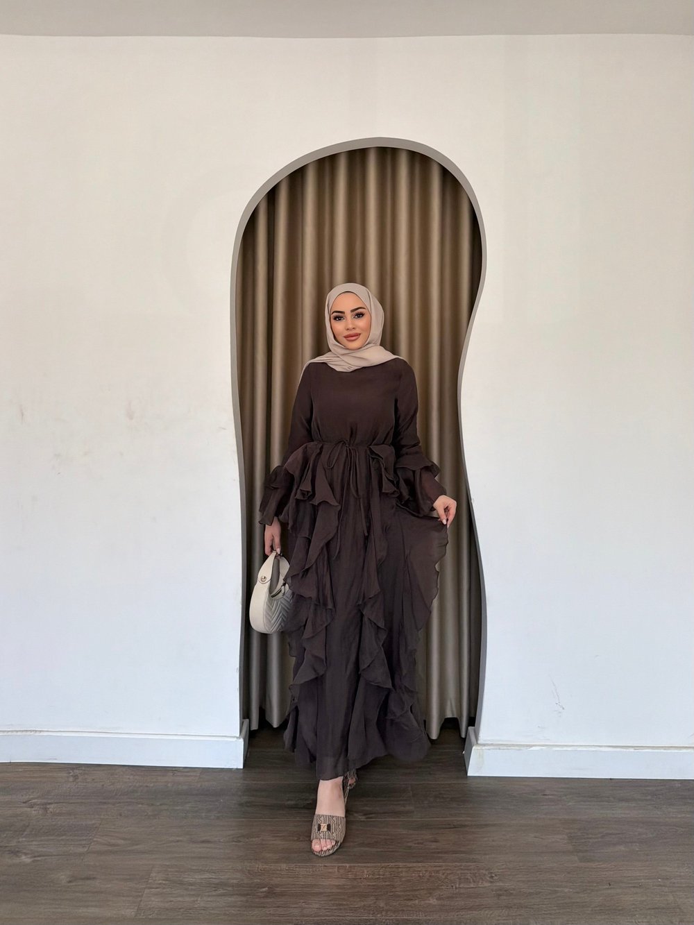 Şila Fırfırlı Elbise Q - Kahve