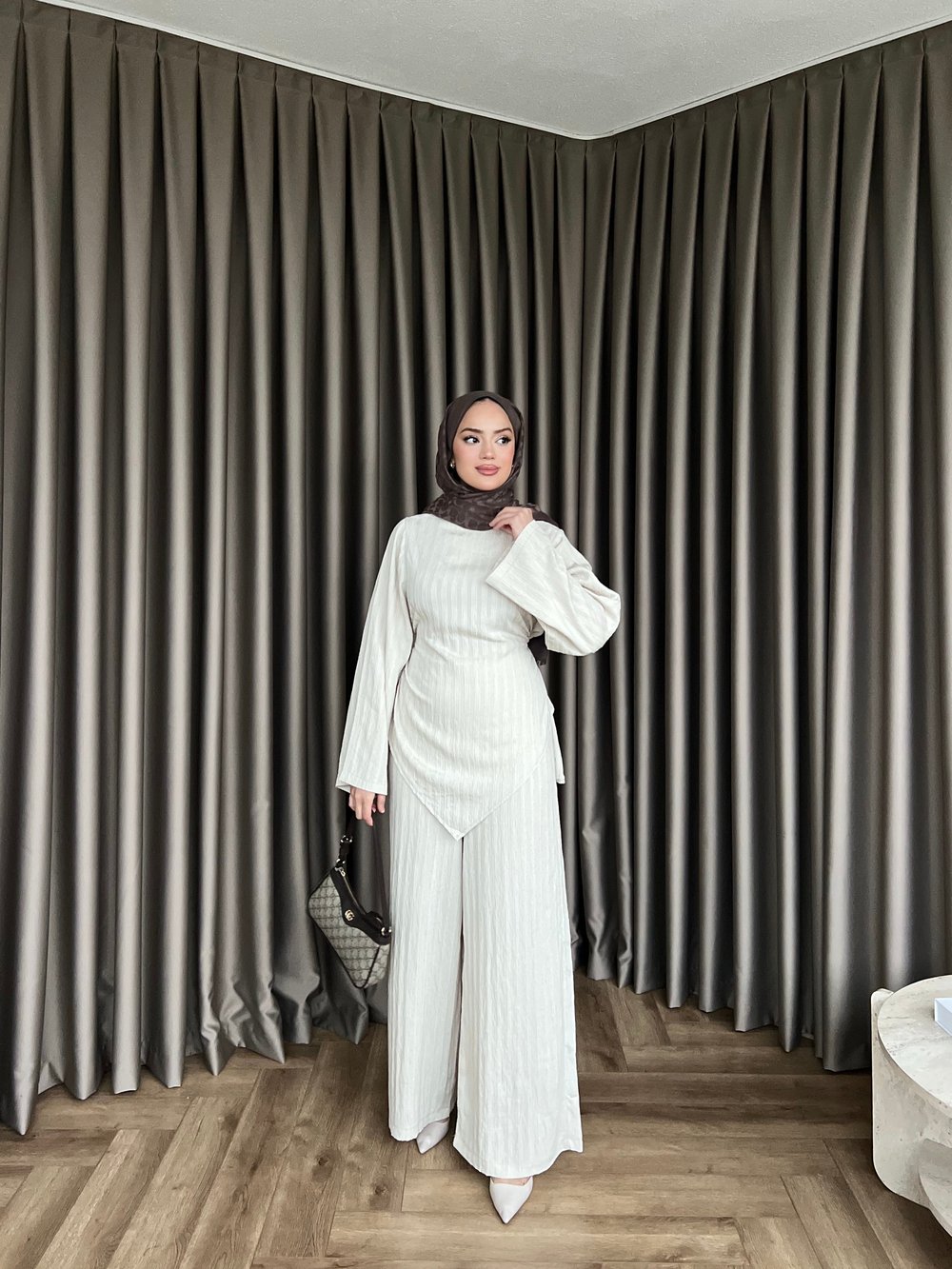 Wesna Takım - Beyaz