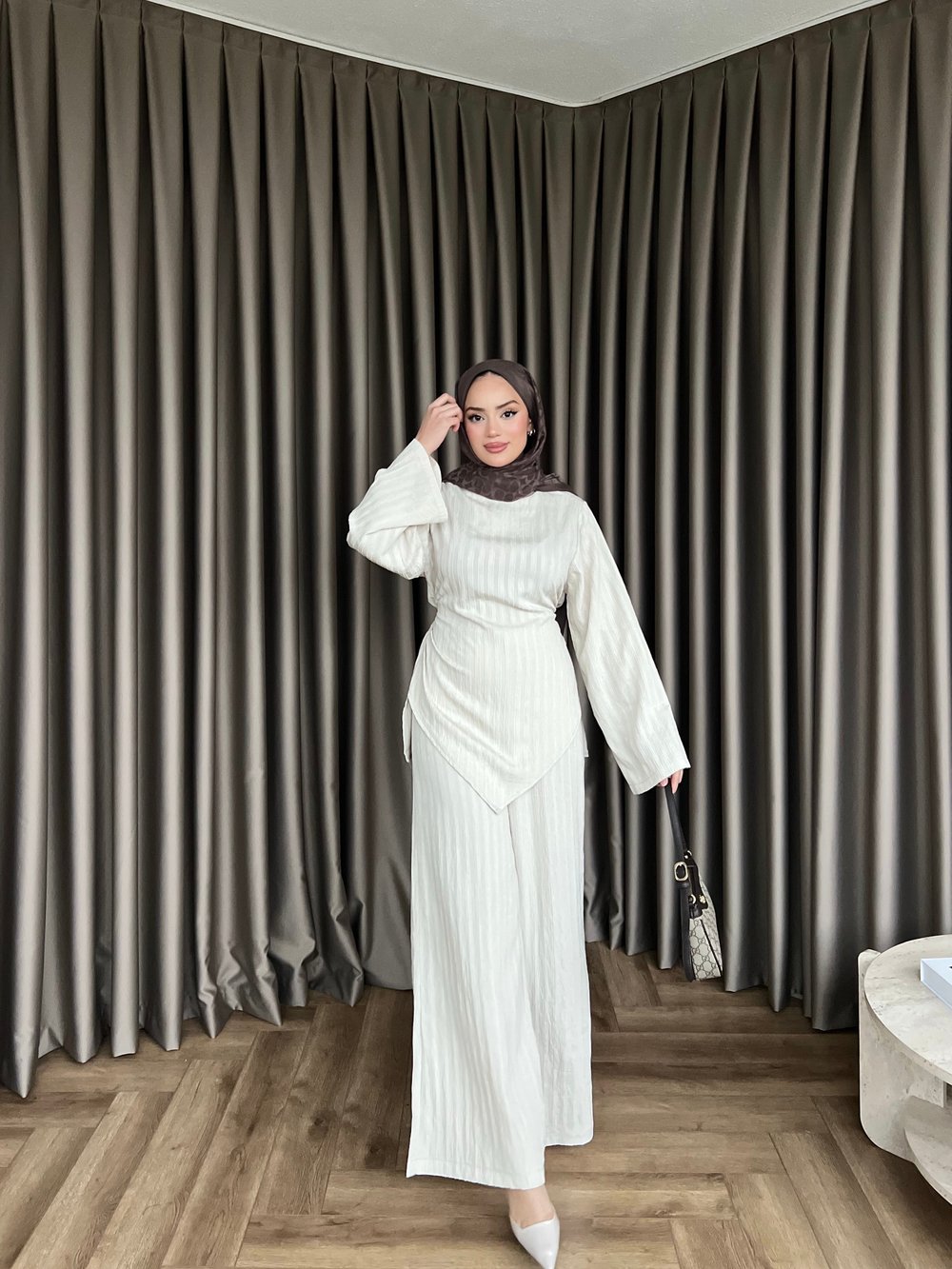 Wesna Takım - Beyaz