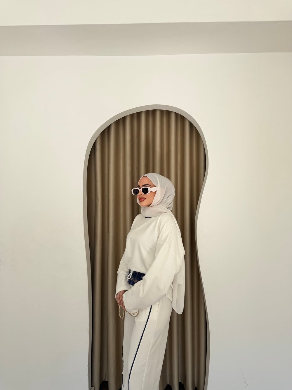 Yelda Takım - Beyaz