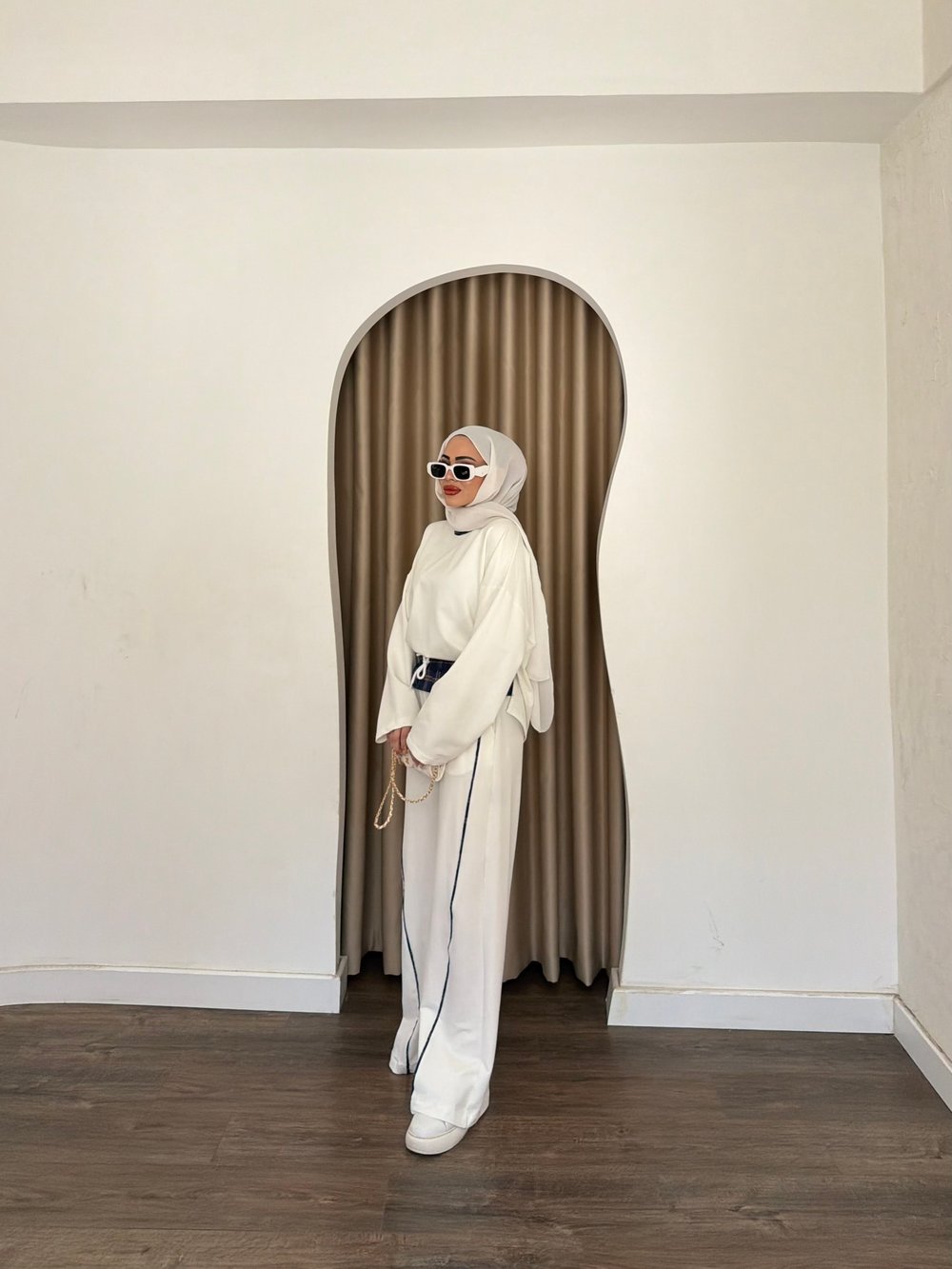 Yelda Takım - Beyaz