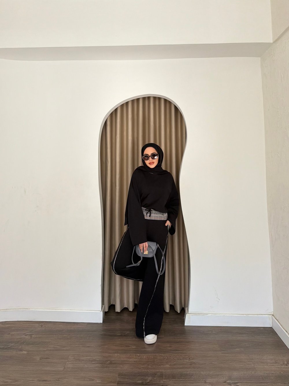 Yelda Takım - Siyah