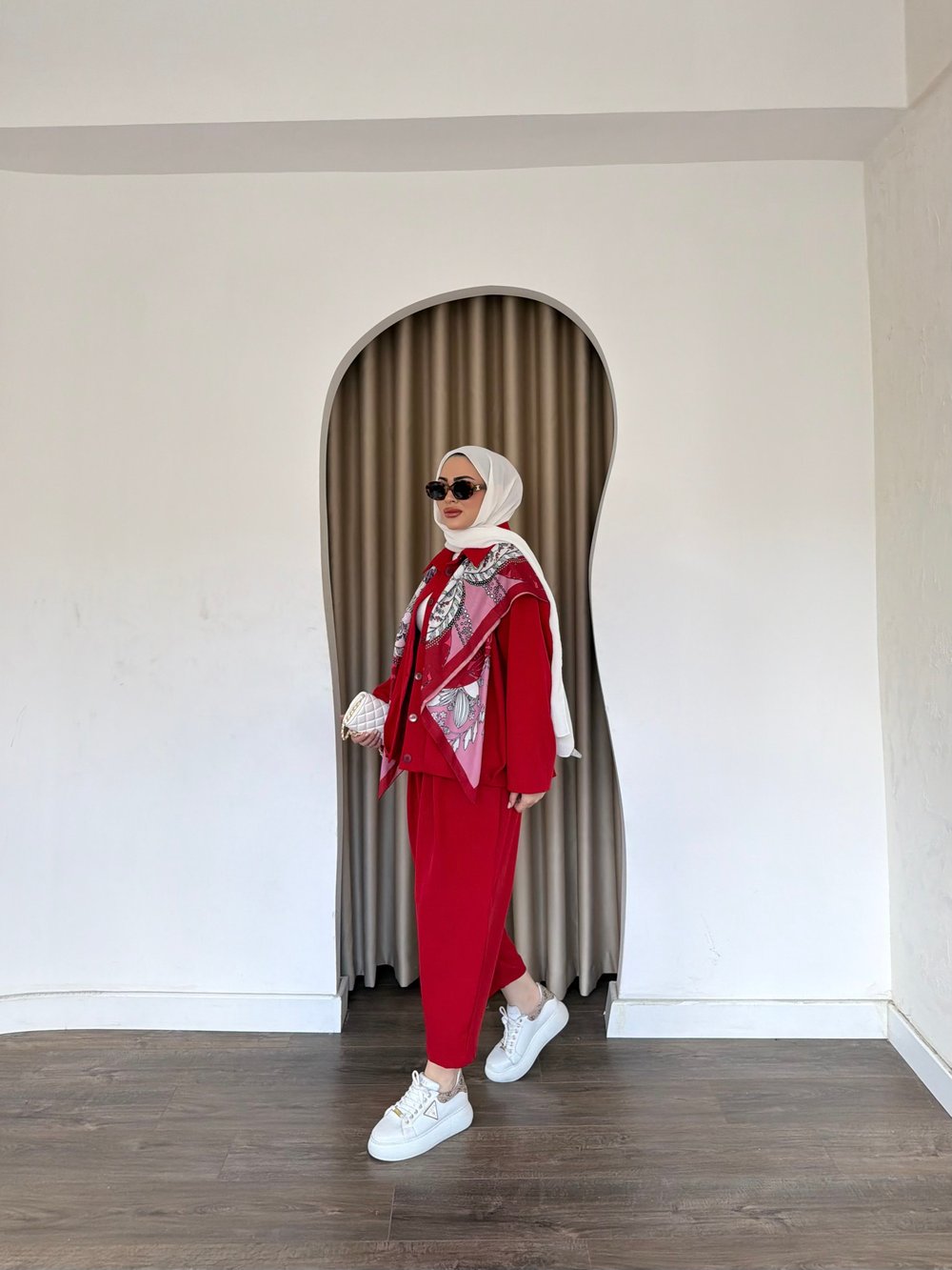 Zişa Düğmeli Takım - Kırmızı