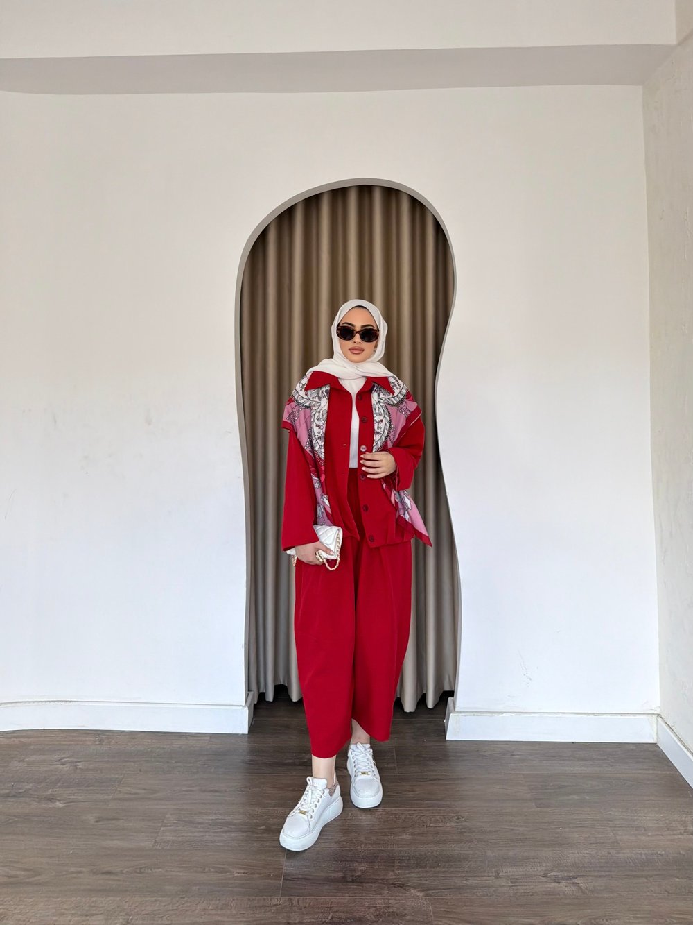 Zişa Düğmeli Takım - Kırmızı