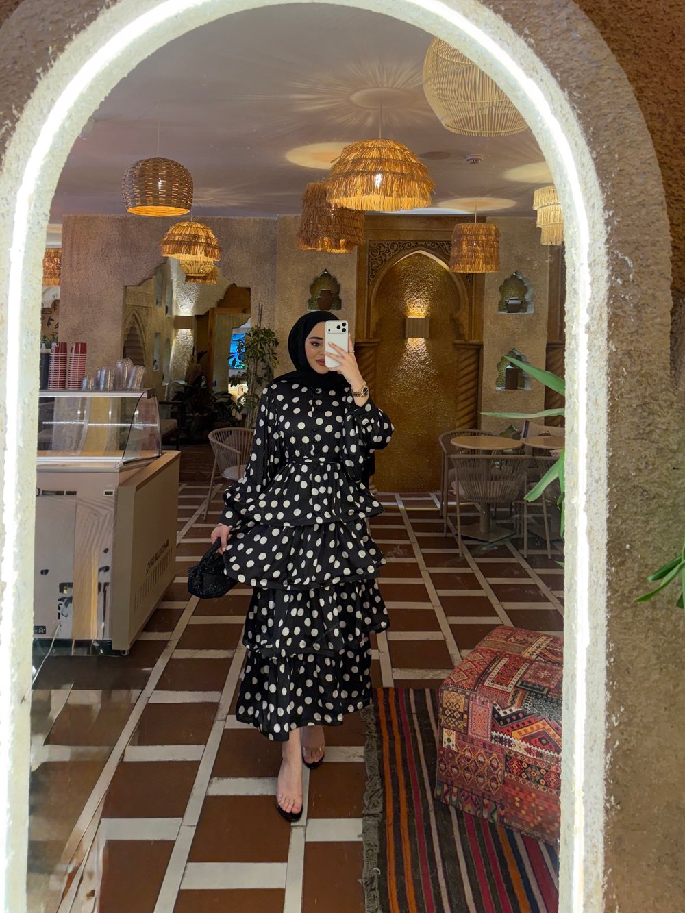 Zühre Puantiye Elbise - Siyah
