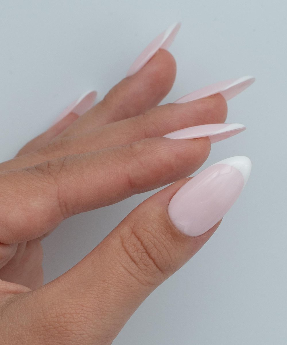 French Touch Protez Jel Takma Tırnak - El Yapımı Kalıcı Oje Nail Art - NC119