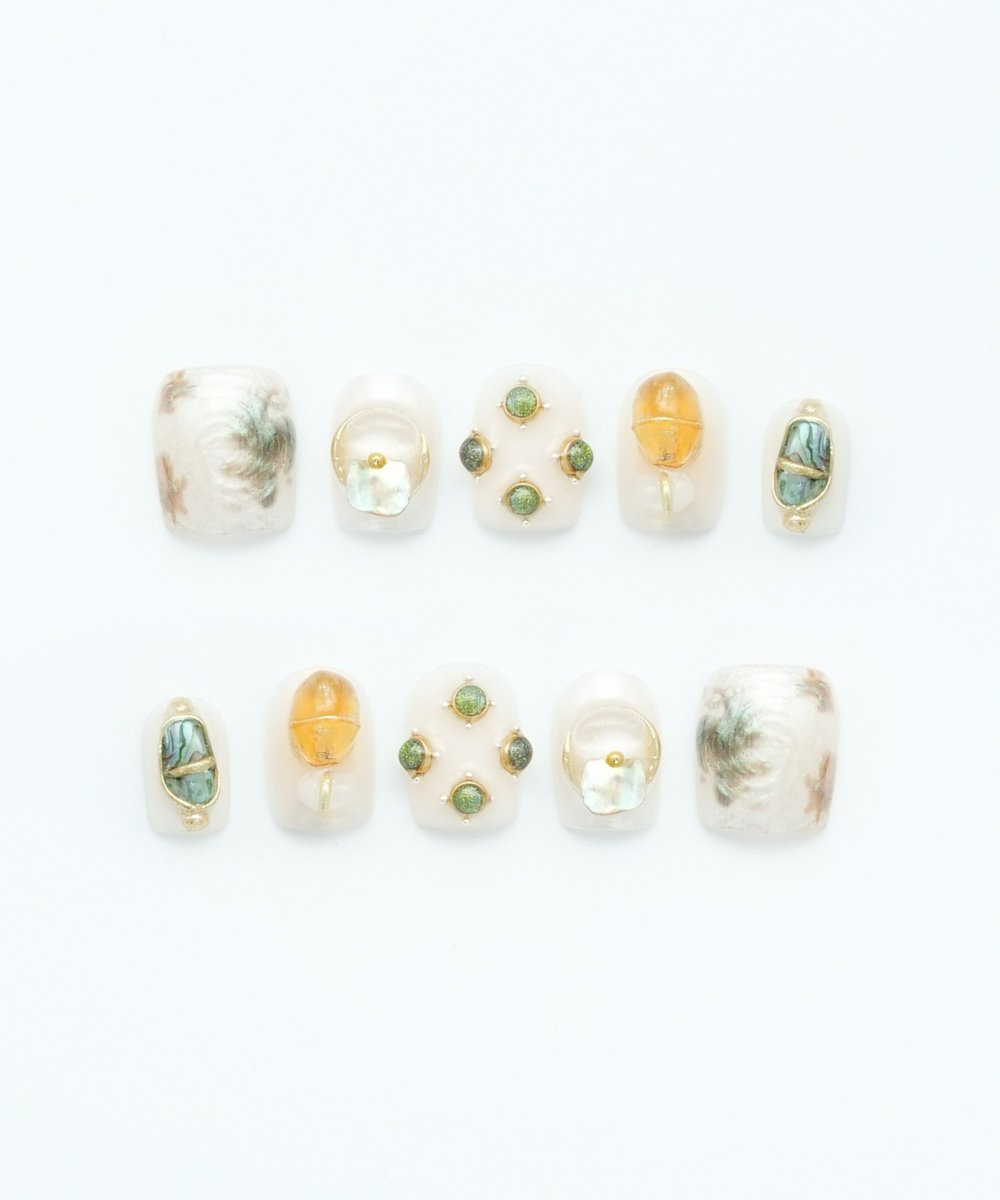 Royal Stones - El Yapımı Tekrar Kullanılabilir Protez Takma Tırnak - NC290