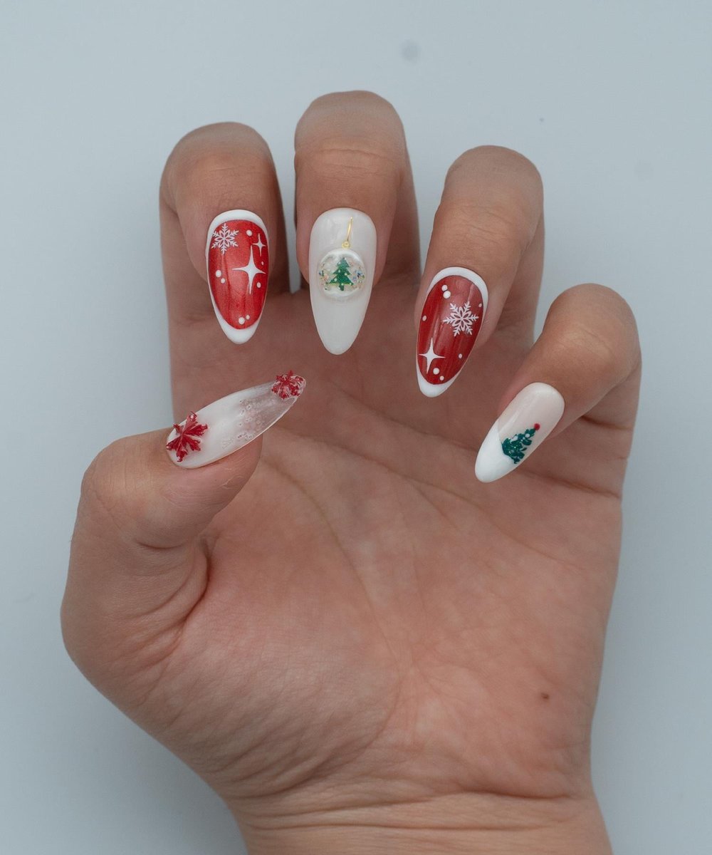 Snow Flakes Protez Jel Takma Tırnak - El Yapımı Kalıcı Oje Nail Art Christmas - NC139