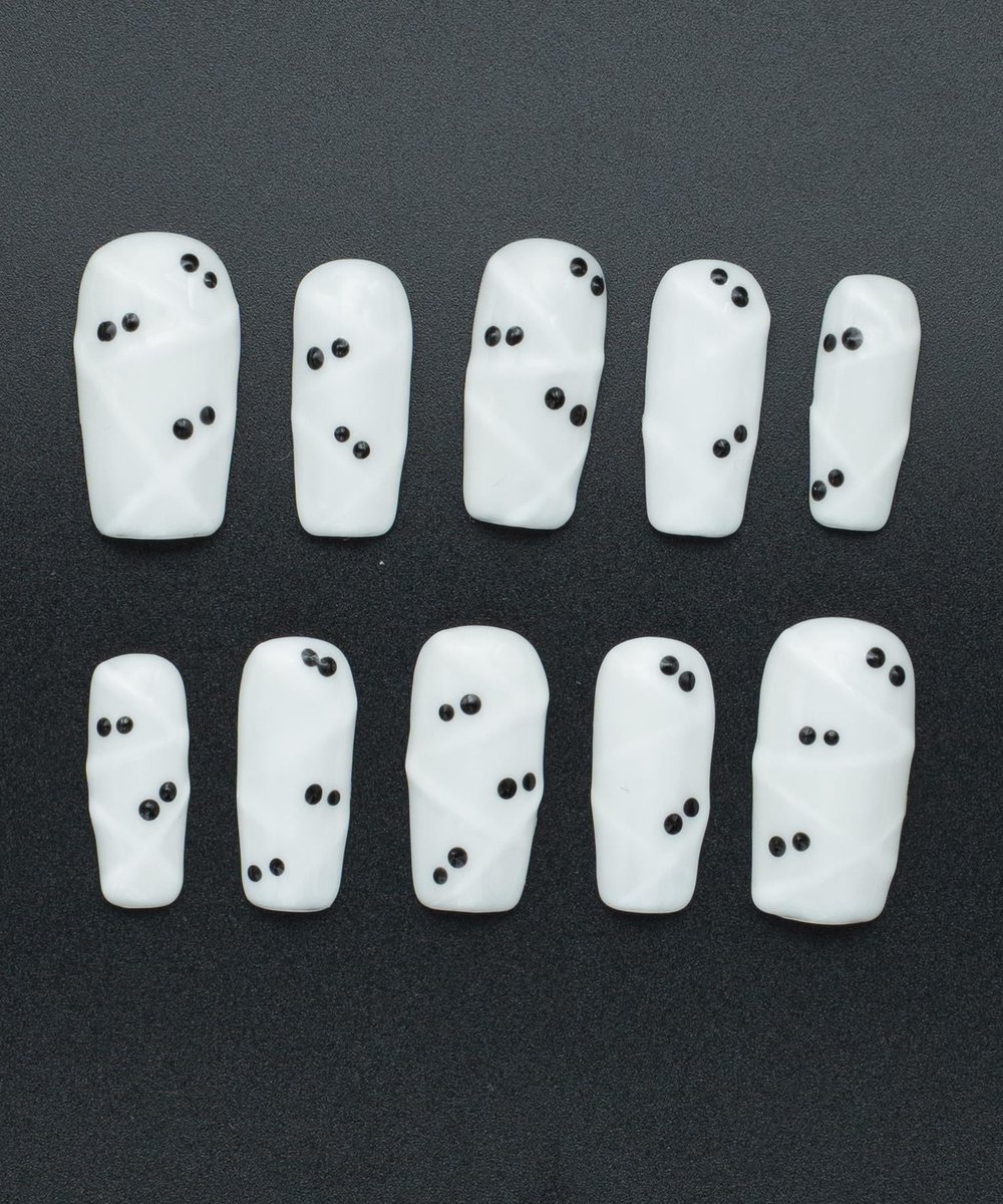 Tiny Eyes Protez Jel Takma Tırnak - El Yapımı Kalıcı Oje Nail Art Ghost Halloween - NC109