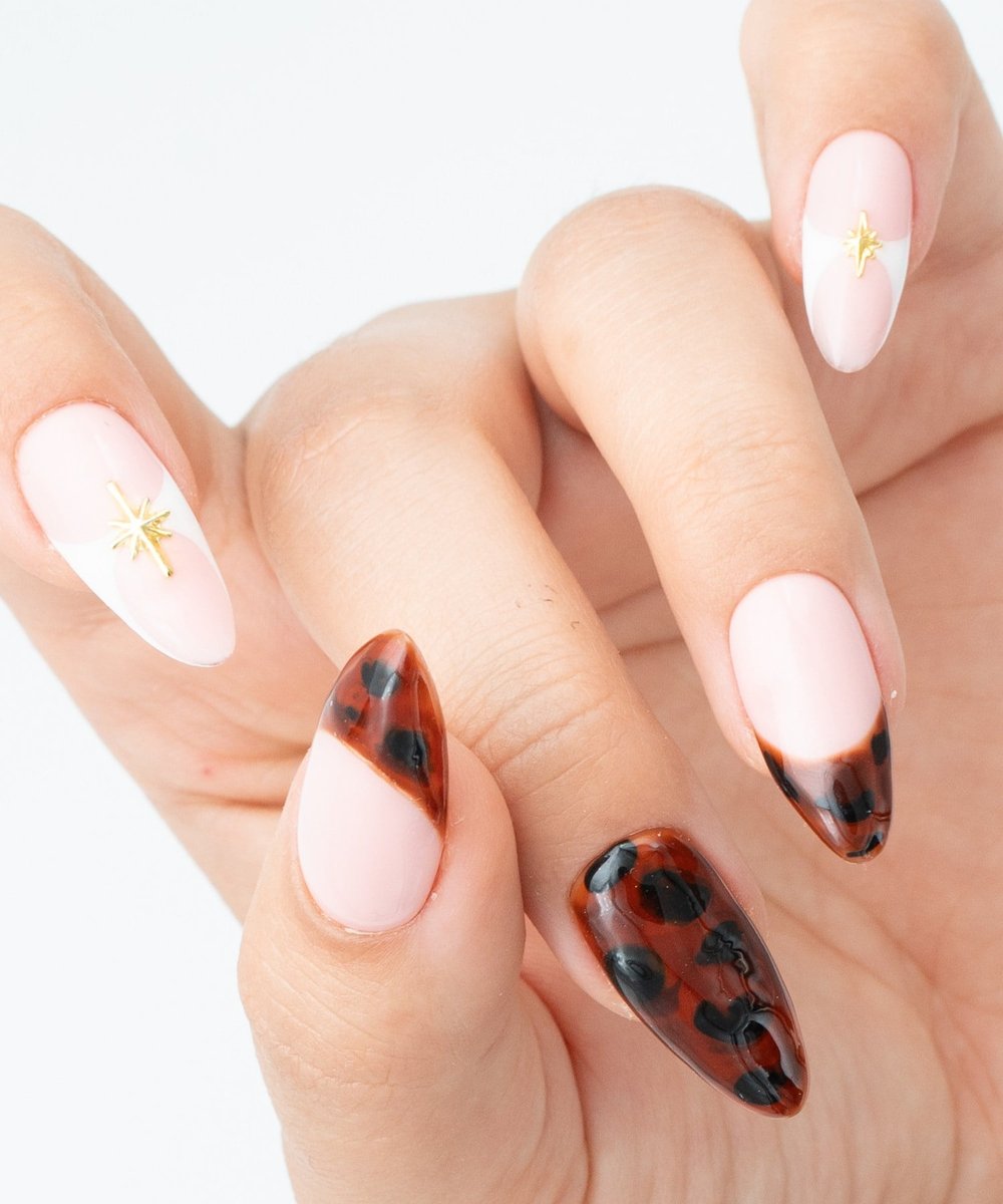 Wild Leopard French Protez Jel Takma Tırnak - El Yapımı Kalıcı Oje Nail Art - NC231