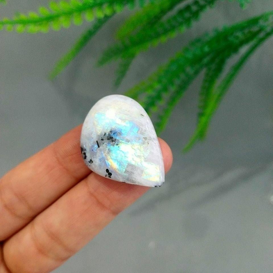 Mondstein Cabochon A154 – KAB154