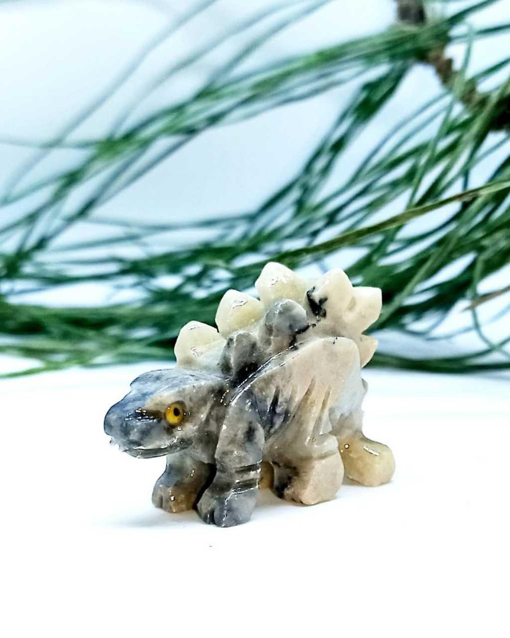 Jaspis Naturstein handgefertigt Figur – MNR174