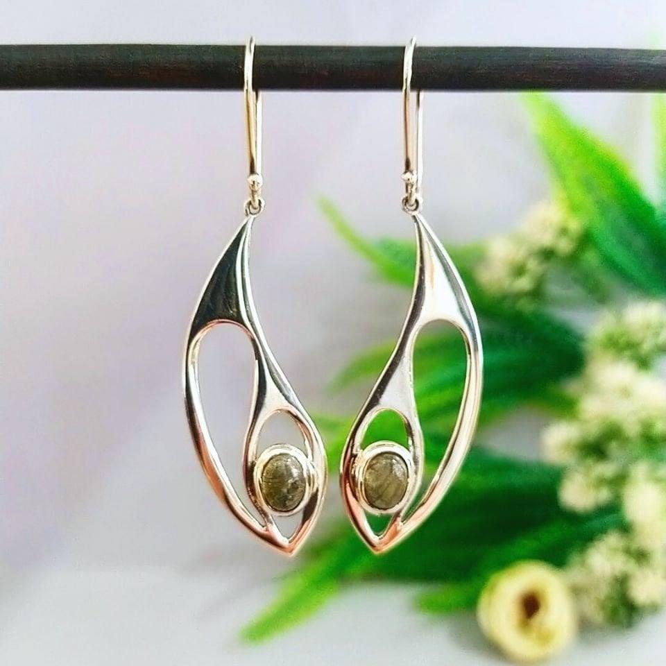 Labradorit Taşı Özel Tasarım Küpe - KP909