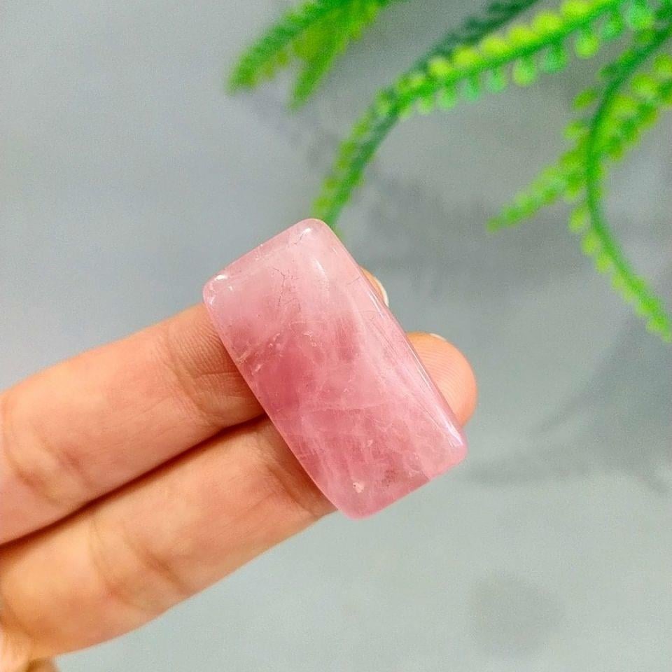 Pembe Kuvars Doğal Taş Kabaşon P84