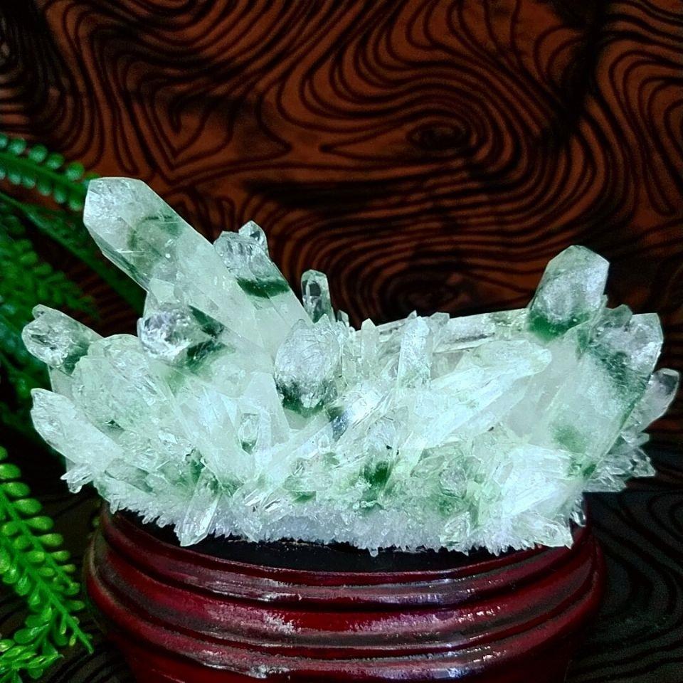 Grün Quarz Naturstein Rohstein 0633 – MNR633