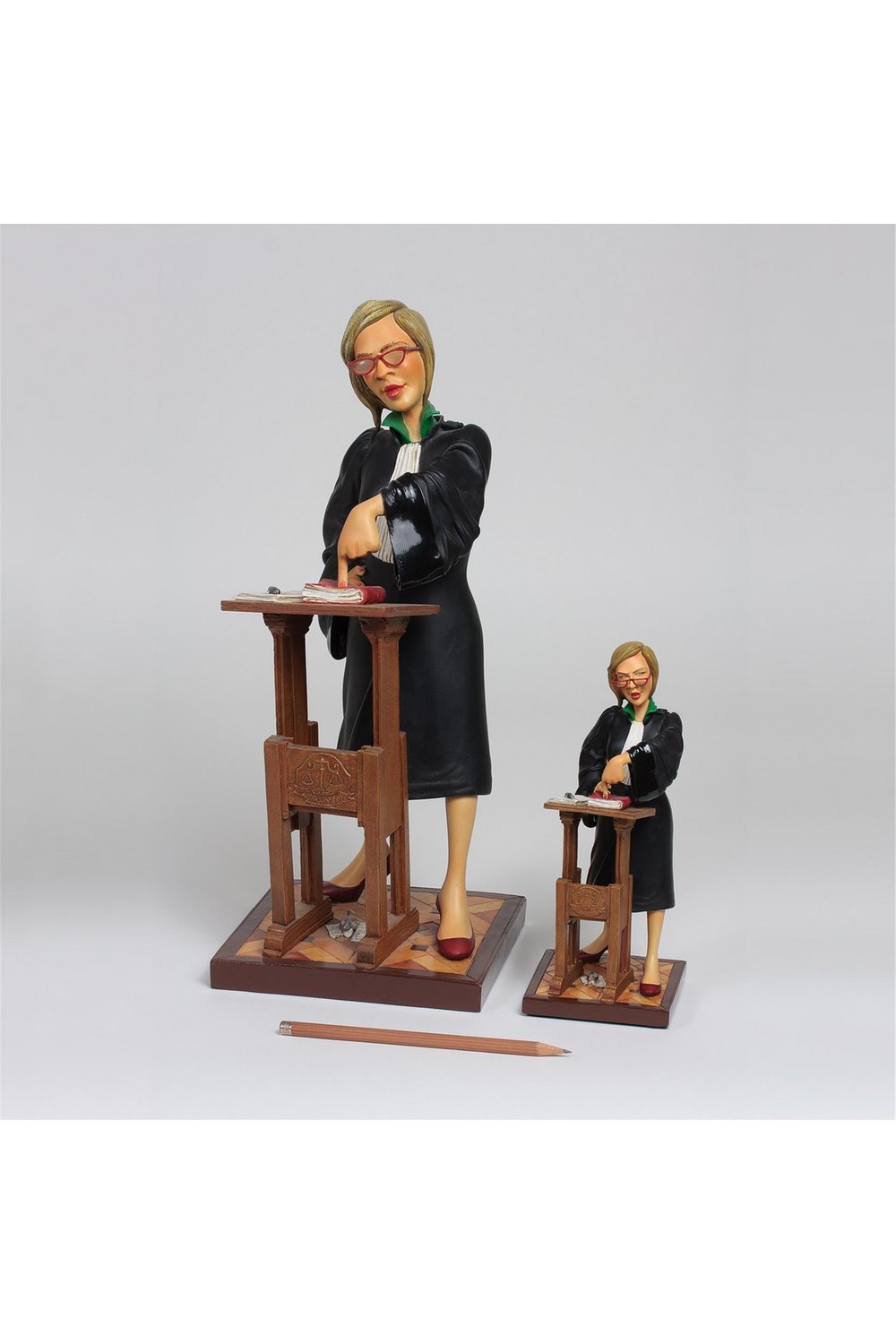FORCHINO LADY LAWYER