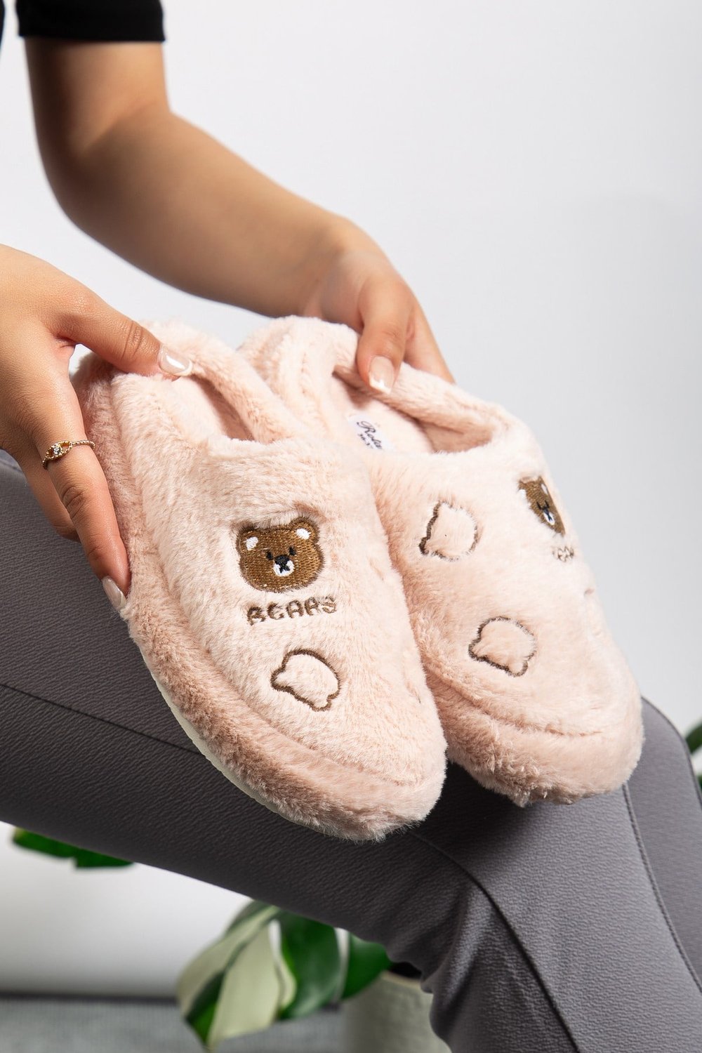Unisex Peluş Sevimli Ayıcık Nakışlı Çeyiz Bohça Hediyelik Ev Terliği