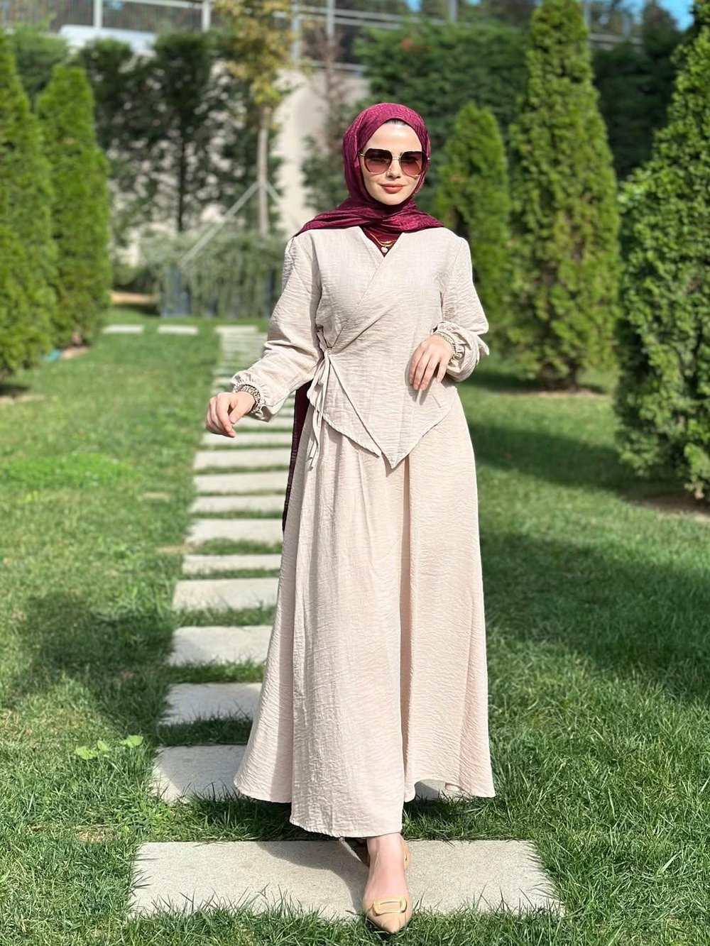 Krem Çapraz Bağlamalı Etekli Takım
