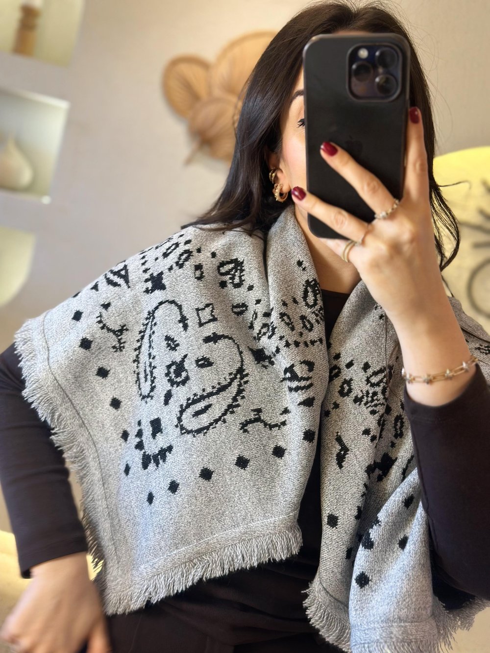 Gri Siyah Triko Şal 
