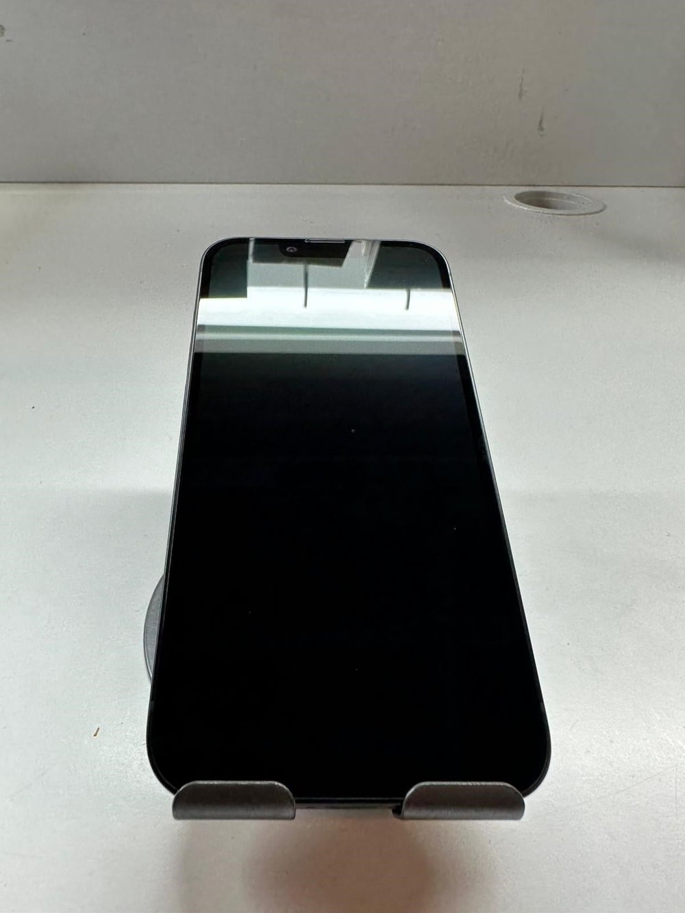 iPhone 16 E - 128 GB - Siyah