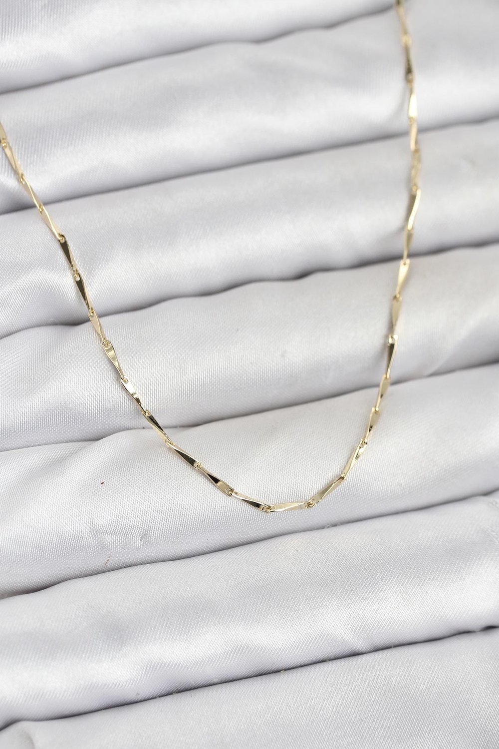 CM 14K Gold Renk İnce Kesim Çubuk Model Zincir Kadın Kolye