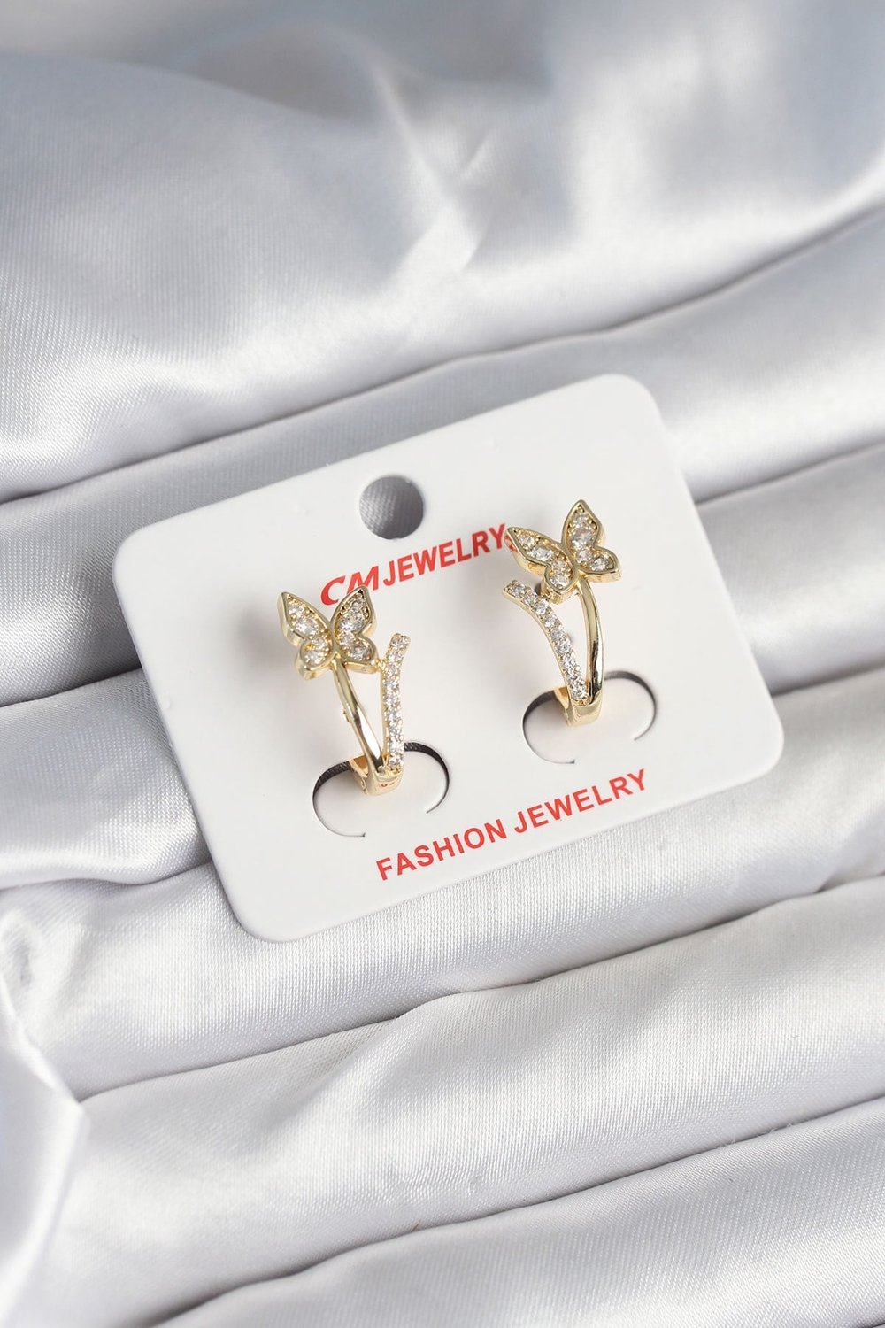 Pirinç Gold Renk Zirkon Taşlı Kelebek Model Kadın Küpe