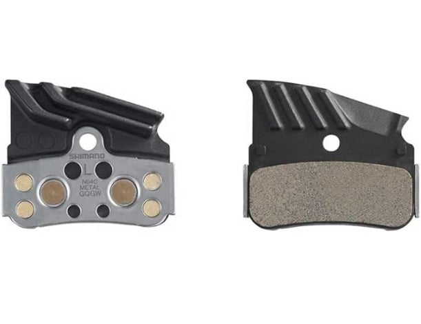 SHIMANO - DISC BRAKE PAD SET METAL N04C INCL SPRING/SPLIT PIN 1 PAIR