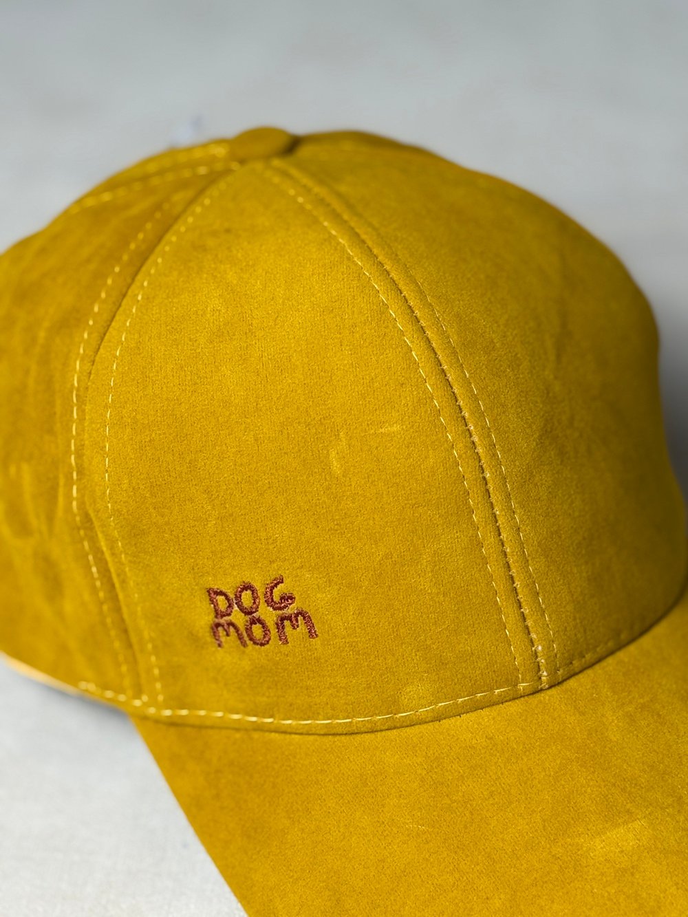 Dog Mom Süet Şapka Hardal