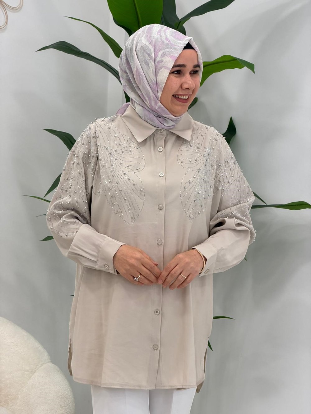 Bej  Taşlı Tunik