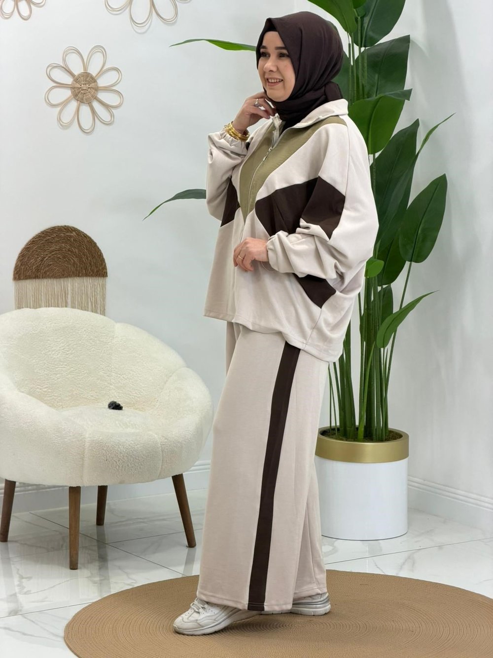 Bej Garnili Takım