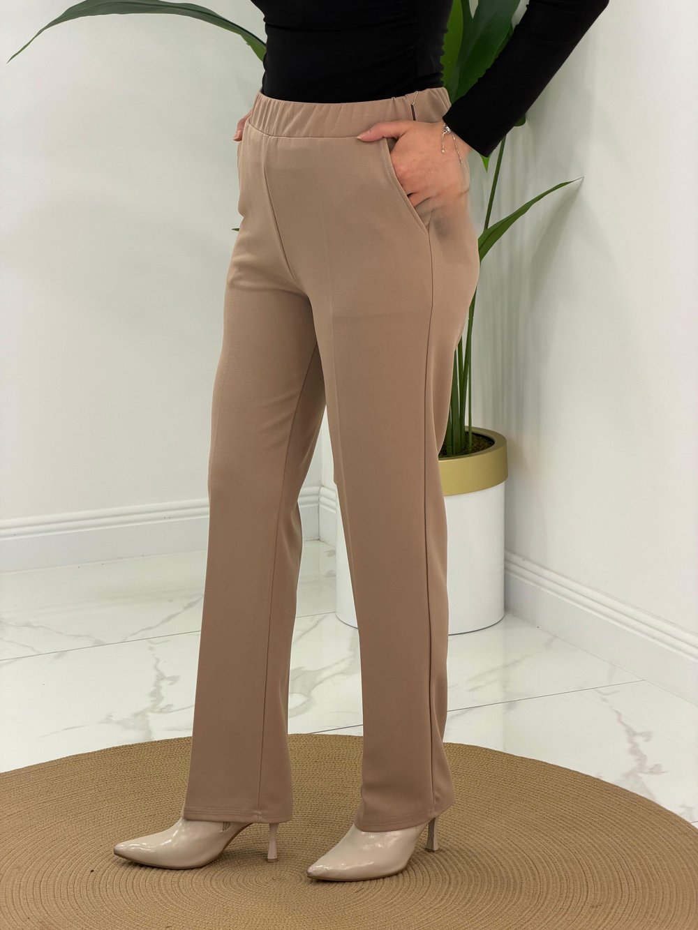 Bej İthal Sukuba Dar Paça Pantalon