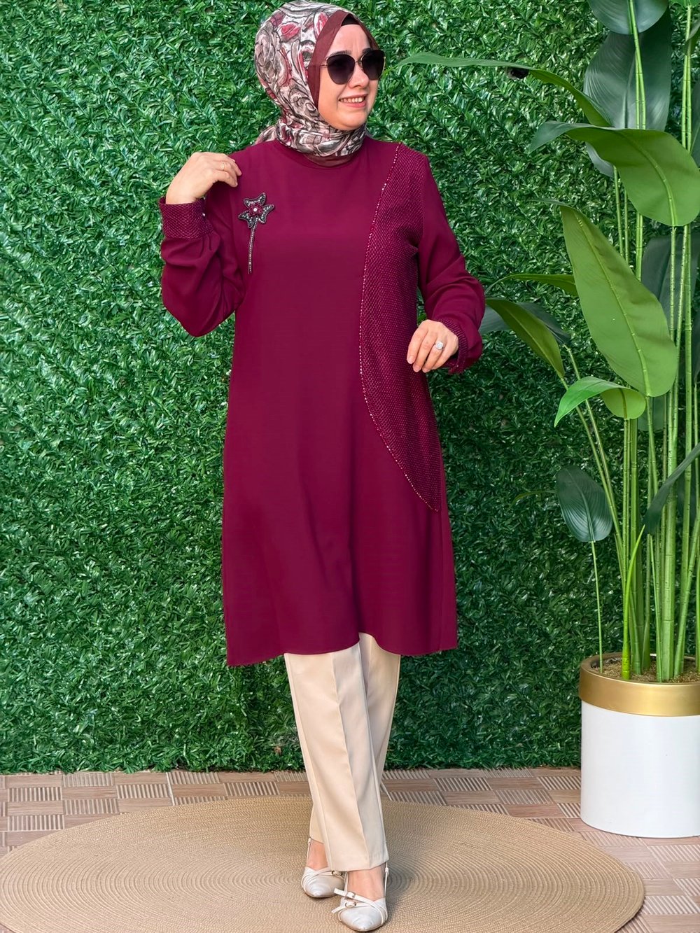 Bordo Pırlanta Detaylı Tunik