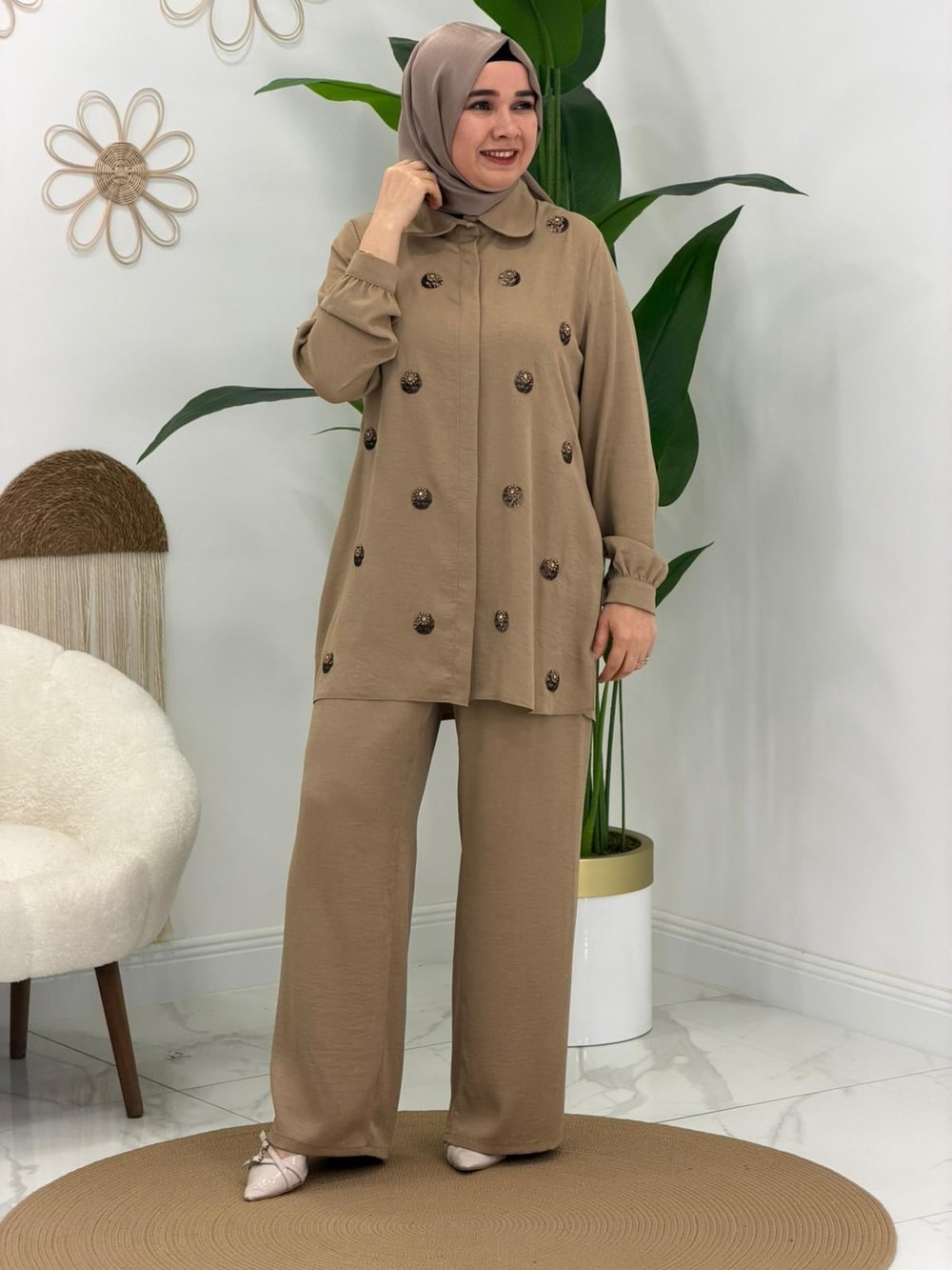 Camel Velora Takım