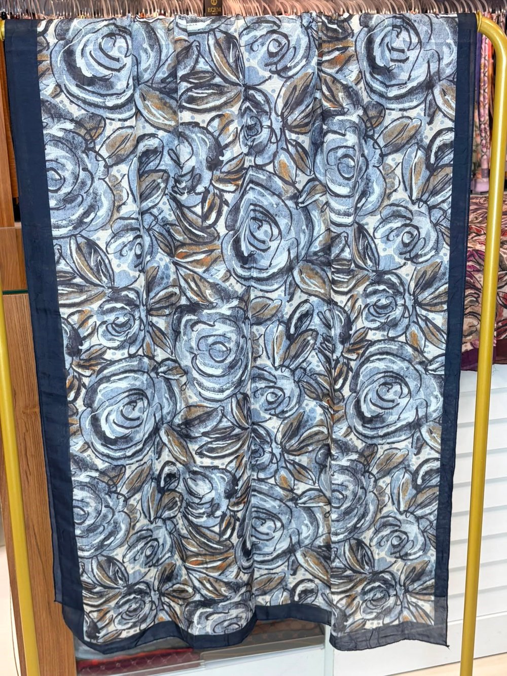 Gül Desenli  Şal