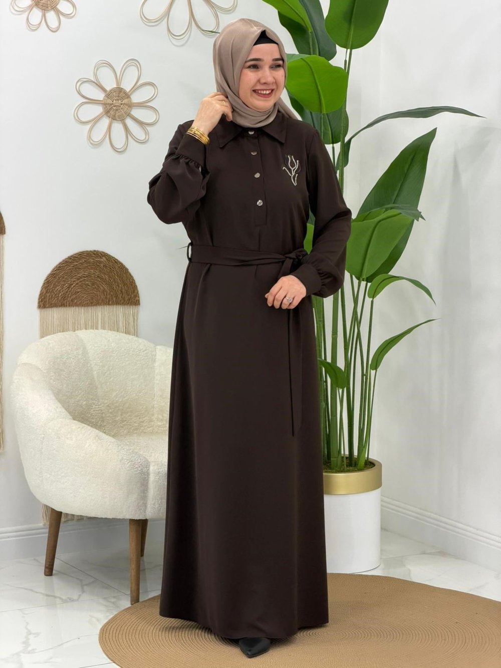 Kahve Elbise