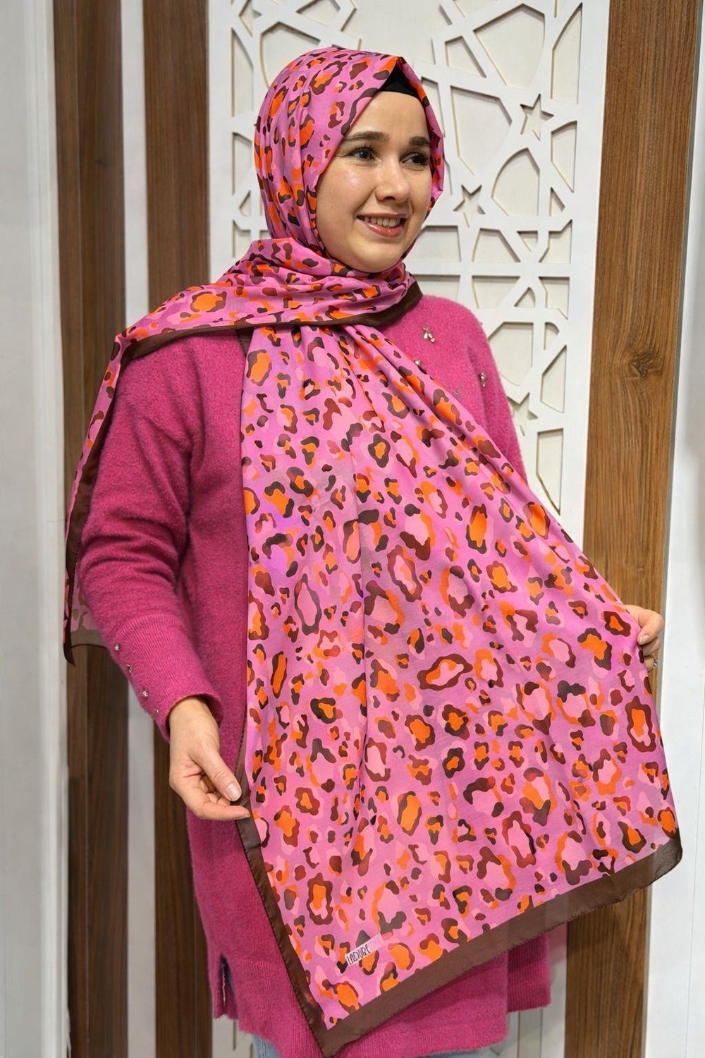 Kahve Leopar Desenli Şal