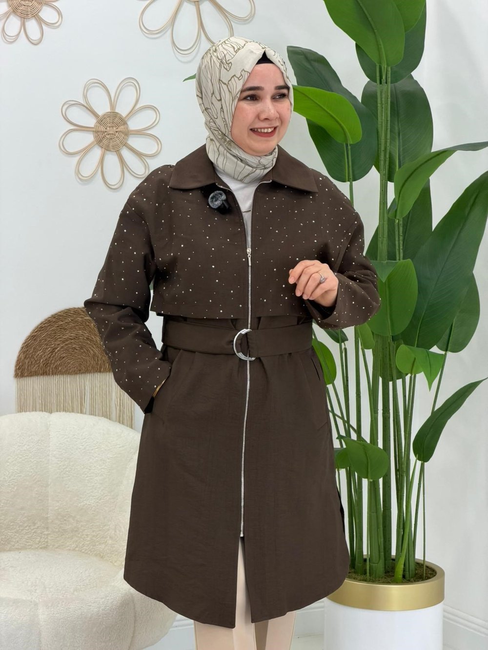 Kahve Önü Taşlı Kap