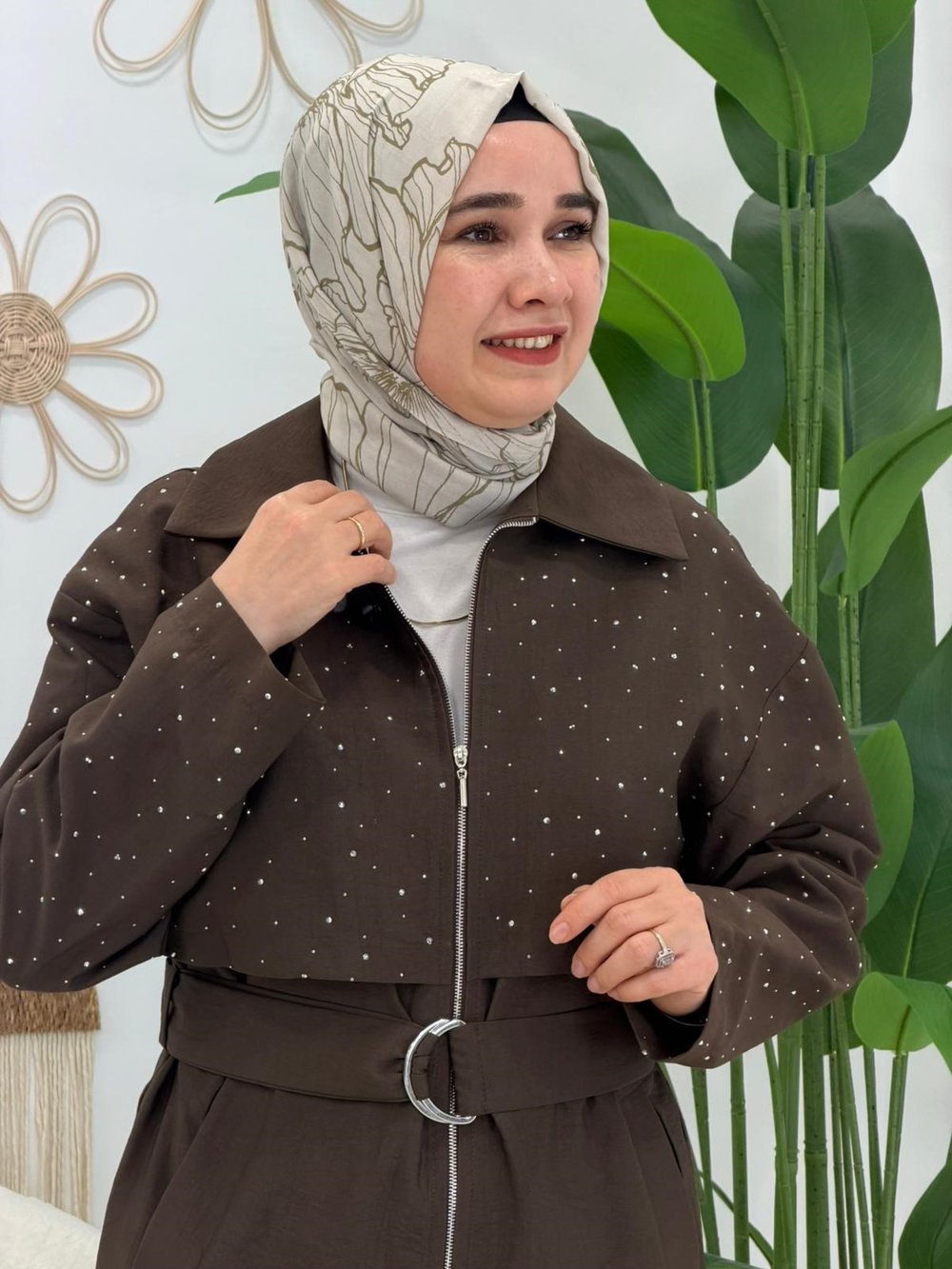 Kahve Önü Taşlı Kap