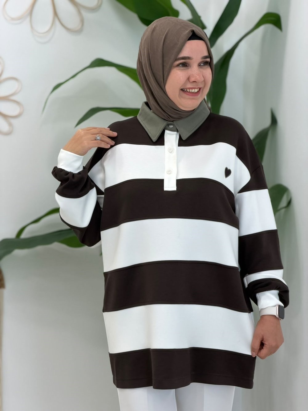 Kahve Polo Yaka Kalın Çizgili Sweatshirt