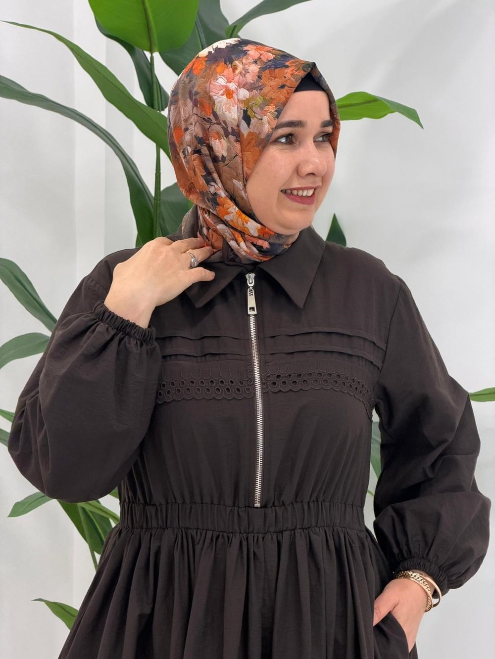 Kahve Soul Güpür Detaylı Elbise