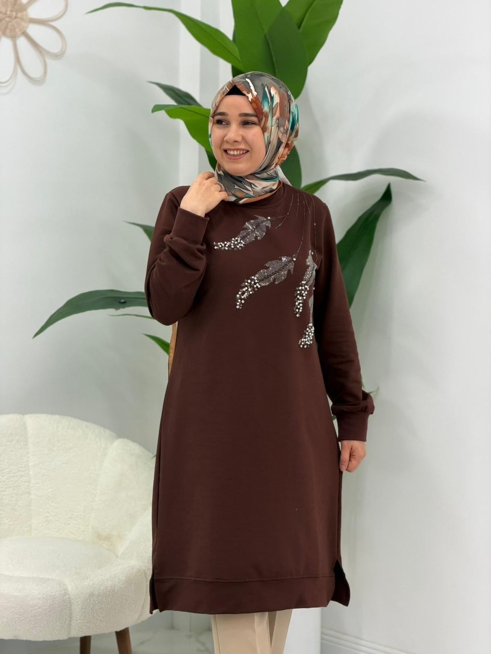 Kahve Taşlı Tunik