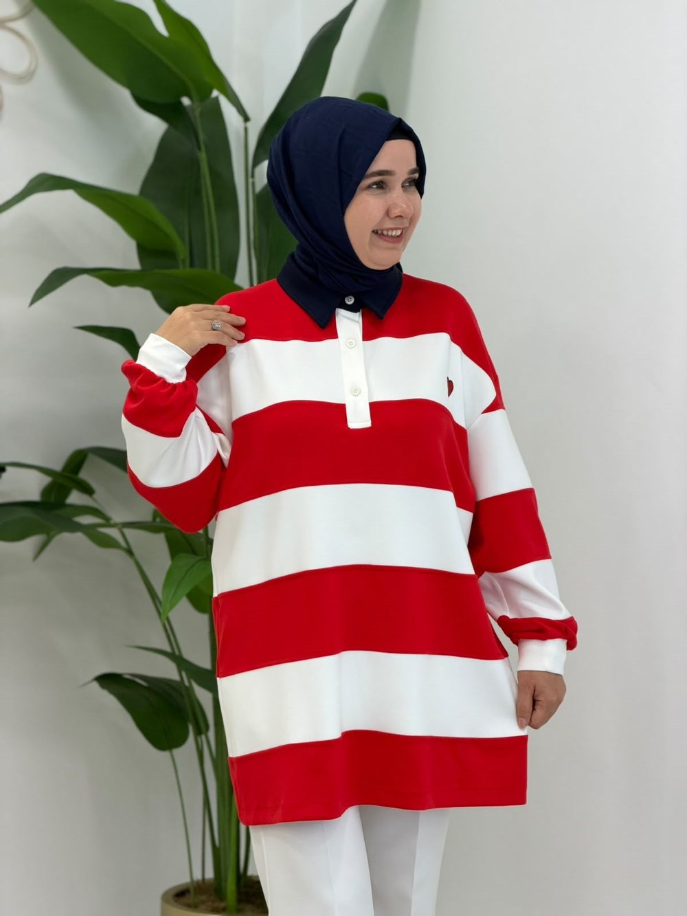 Kırmızı Polo Yaka Kalın Çizgili Sweatshirt