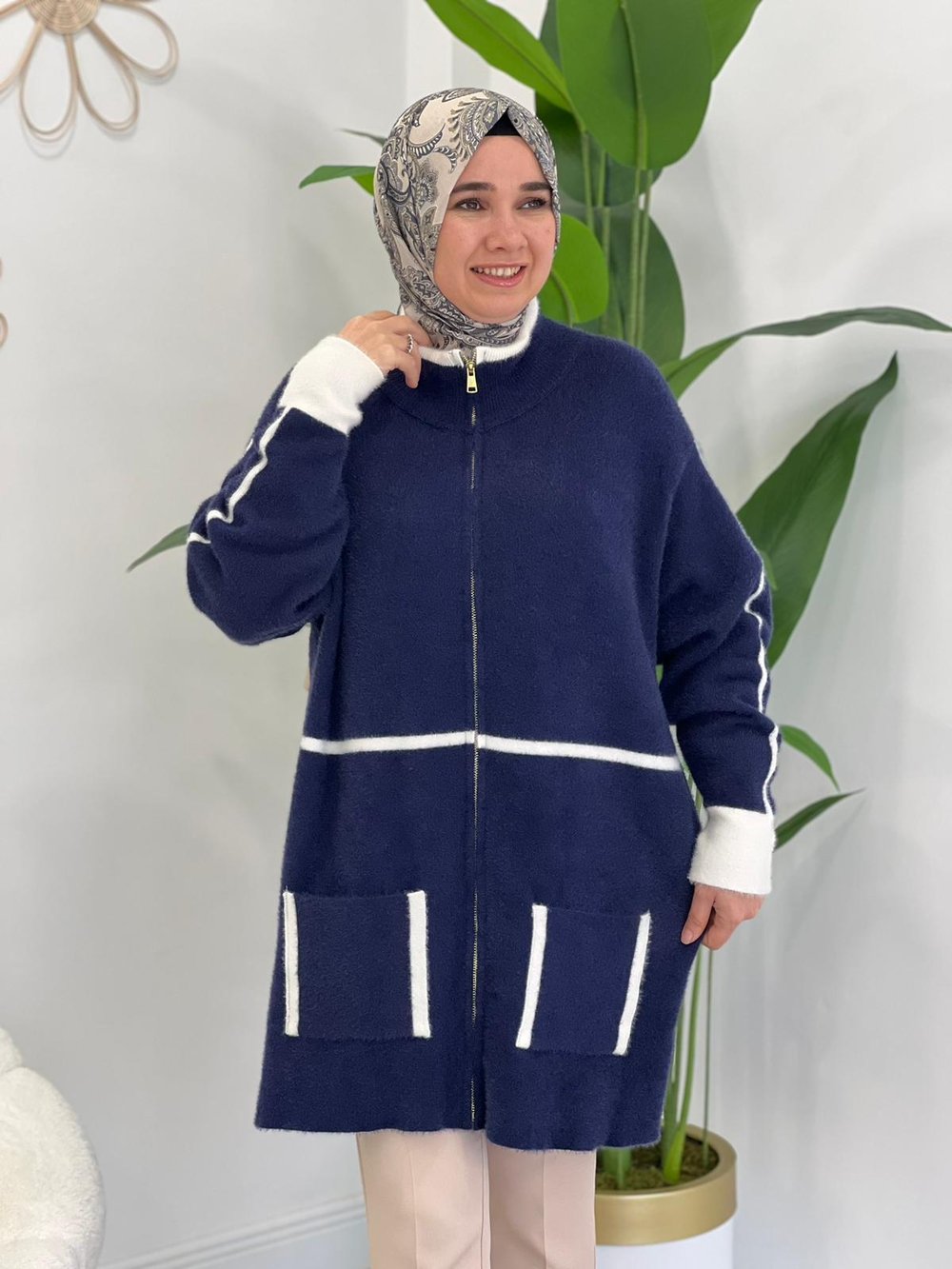 Lacivert Angora Hırka