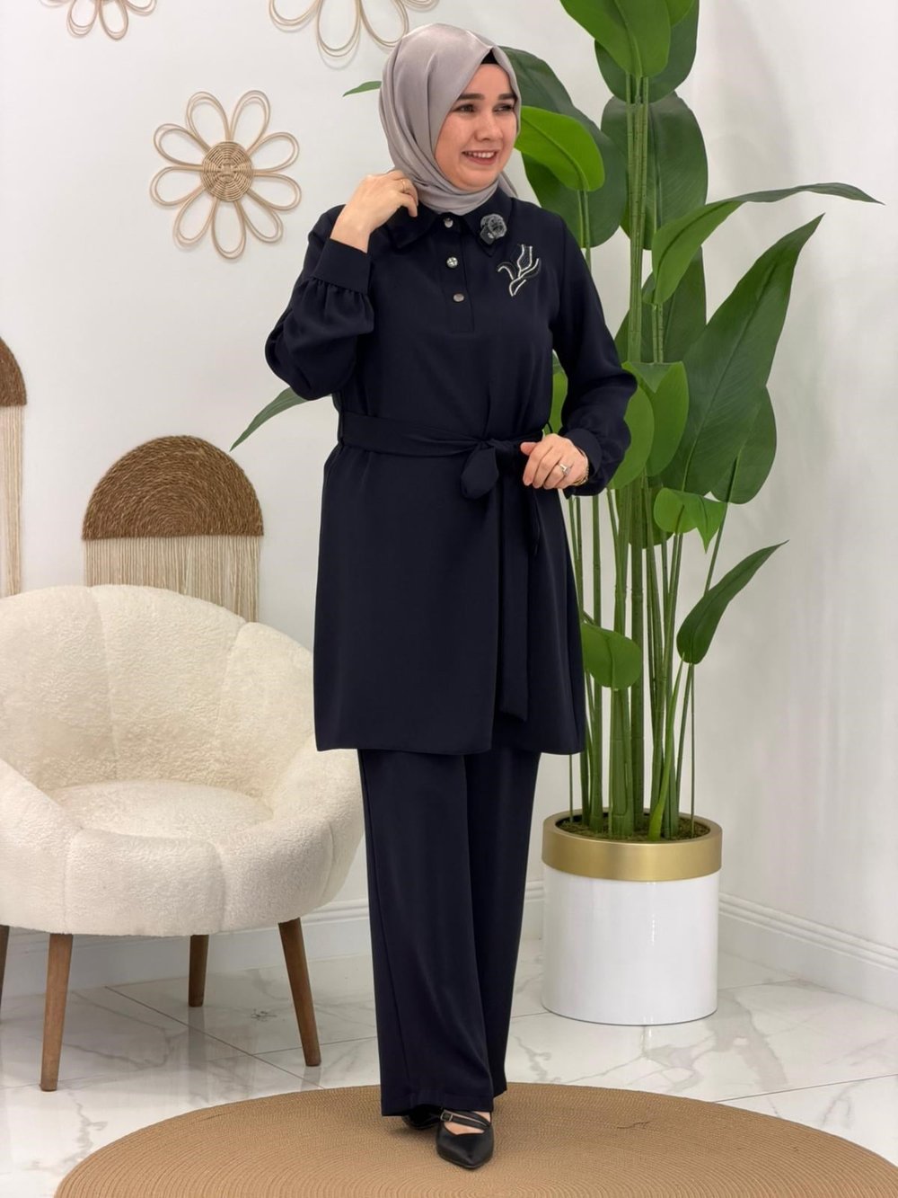 Lacivert Lale Takım