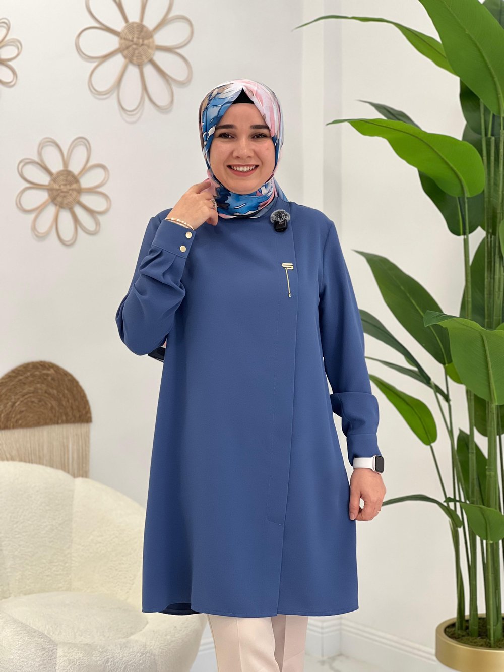 Mavi Tunik